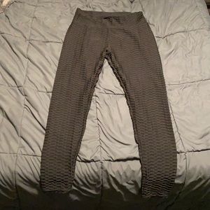 Black Viral Leggings! Size XL
